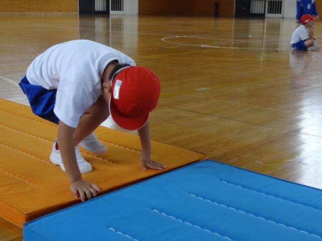 マットを使った運動遊び